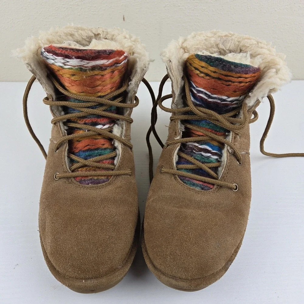 Bearpaw Youth Size 5 Aztec 2198Y Marie Suede Sheepskin Footbed Wool Blend Lining